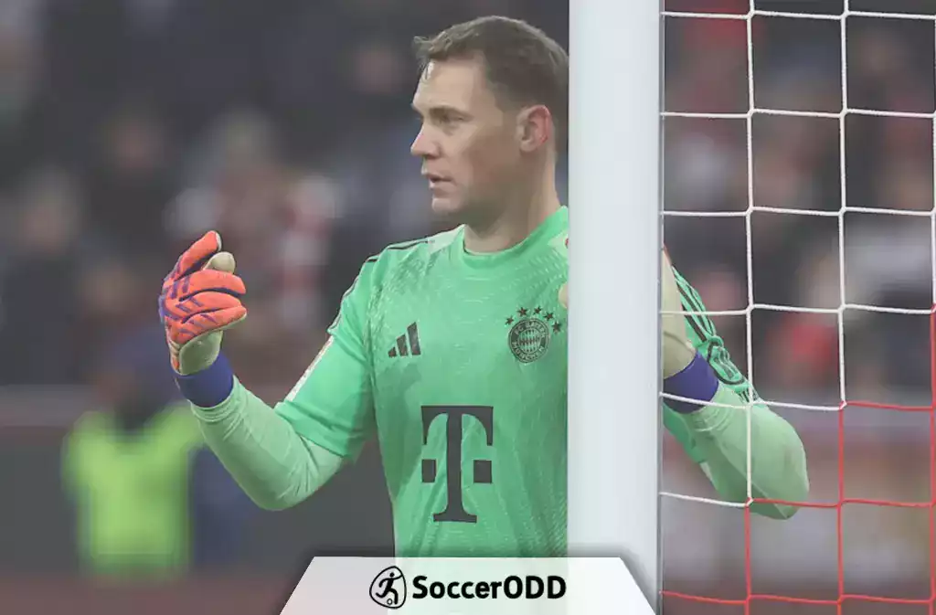 FC Bayern report Neuer injury